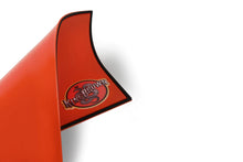 Load image into Gallery viewer, King Brown Pomade | Rubber Tool Mat